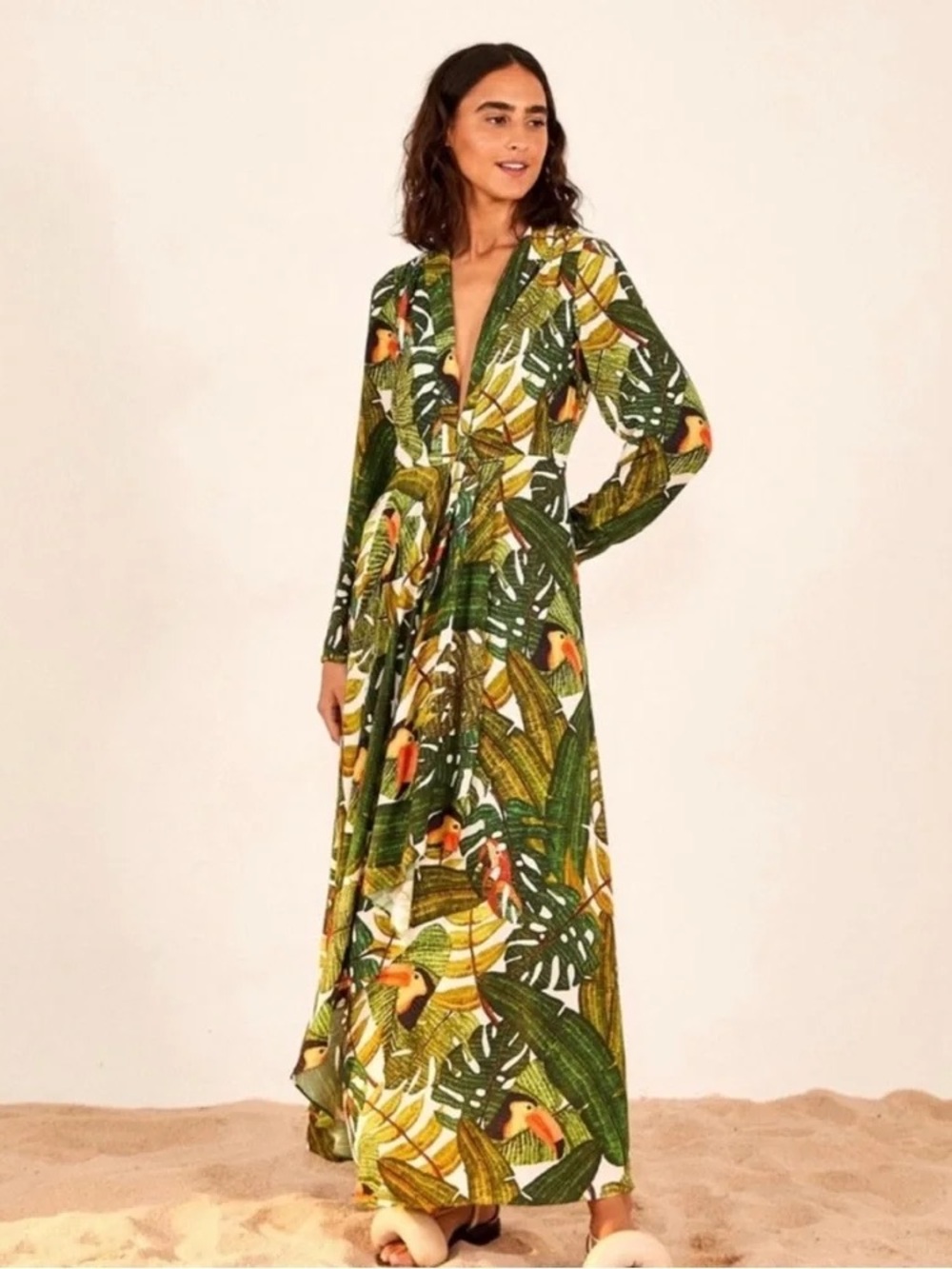 FARM RIO
Paradise Forest Maxi Dress